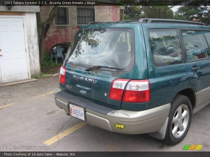 Arcadia Green Metallic / Beige 2001 Subaru Forester 2.5 S