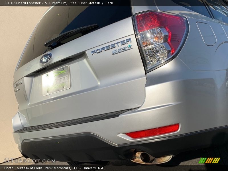 Steel Silver Metallic / Black 2010 Subaru Forester 2.5 X Premium