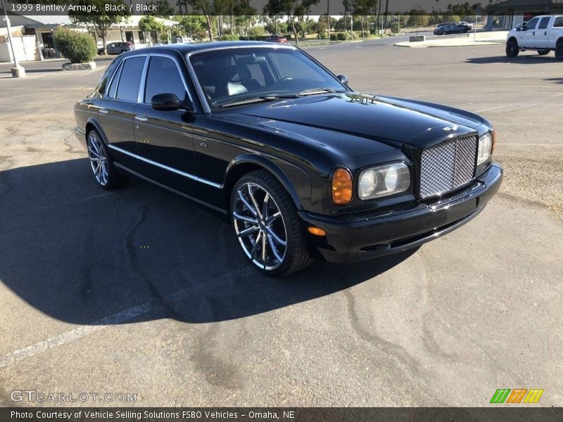 Black / Black 1999 Bentley Arnage