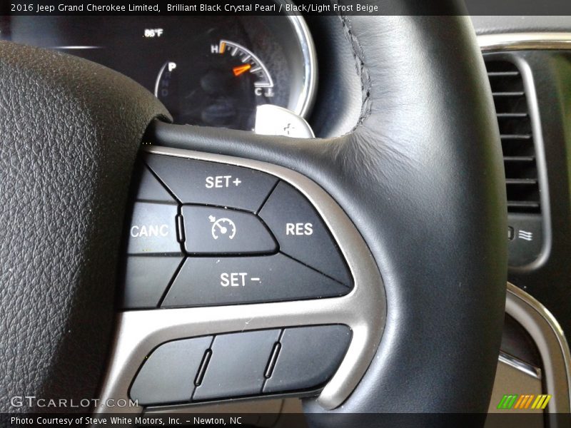 Brilliant Black Crystal Pearl / Black/Light Frost Beige 2016 Jeep Grand Cherokee Limited