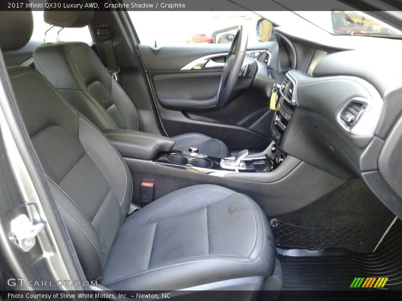 Front Seat of 2017 QX30 Luxury AWD