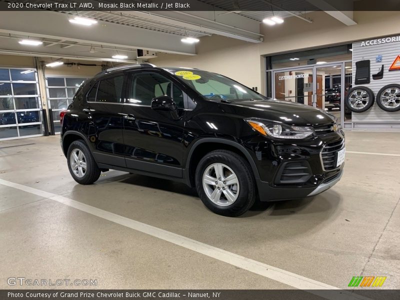 Mosaic Black Metallic / Jet Black 2020 Chevrolet Trax LT AWD