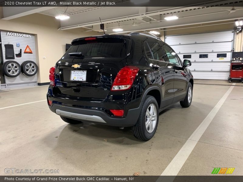 Mosaic Black Metallic / Jet Black 2020 Chevrolet Trax LT AWD