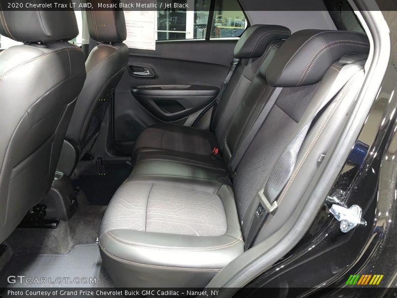 Mosaic Black Metallic / Jet Black 2020 Chevrolet Trax LT AWD