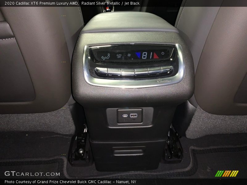 Radiant Silver Metallic / Jet Black 2020 Cadillac XT6 Premium Luxury AWD