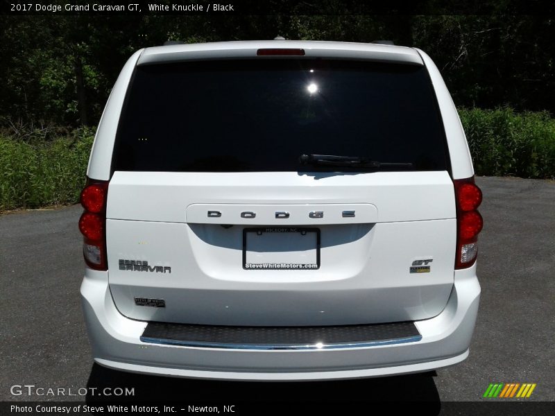 White Knuckle / Black 2017 Dodge Grand Caravan GT