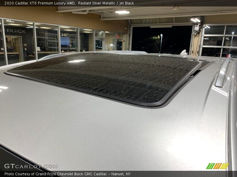 Radiant Silver Metallic / Jet Black 2020 Cadillac XT6 Premium Luxury AWD