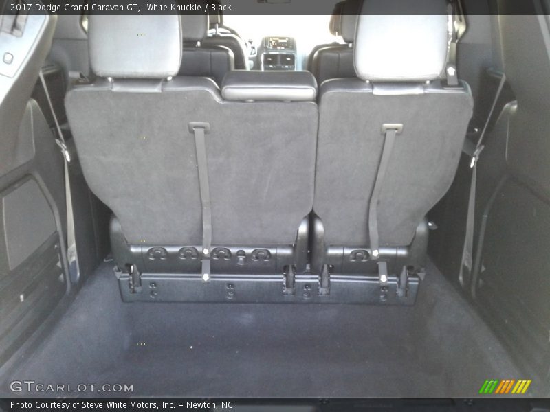 White Knuckle / Black 2017 Dodge Grand Caravan GT