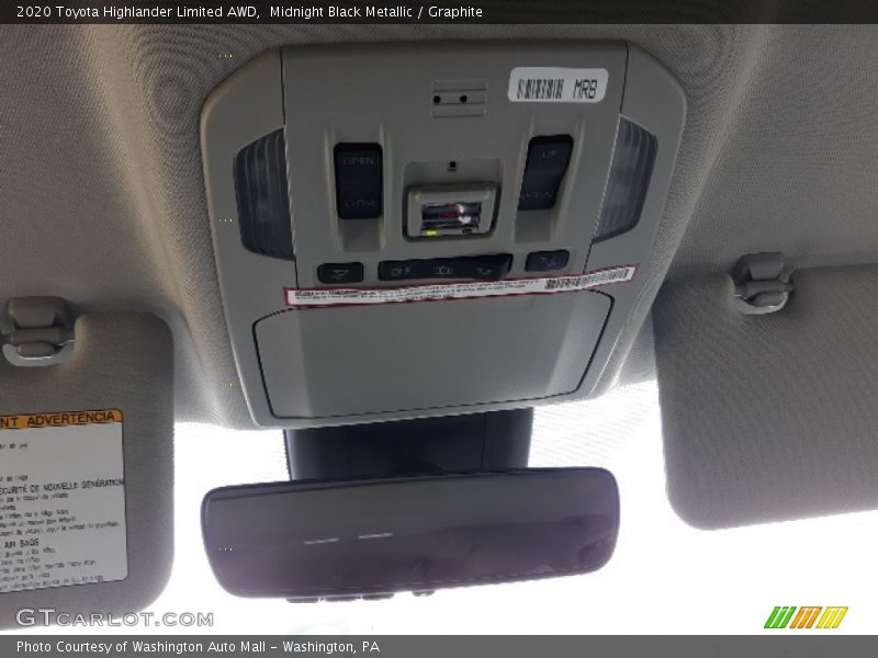 Midnight Black Metallic / Graphite 2020 Toyota Highlander Limited AWD