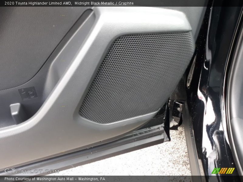 Midnight Black Metallic / Graphite 2020 Toyota Highlander Limited AWD