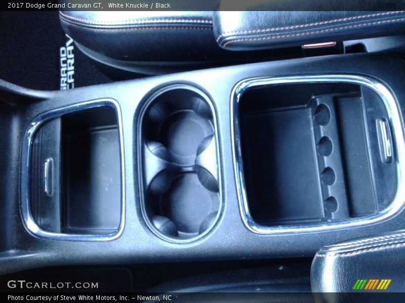 White Knuckle / Black 2017 Dodge Grand Caravan GT