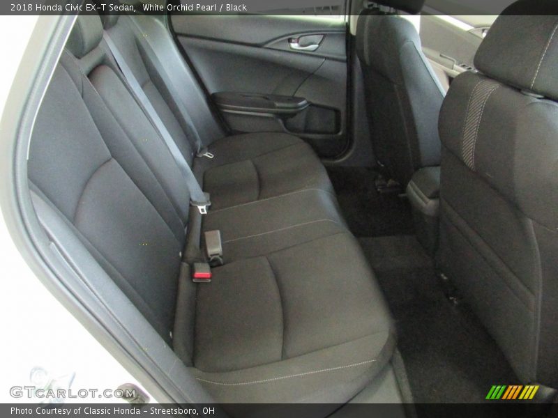 Rear Seat of 2018 Civic EX-T Sedan