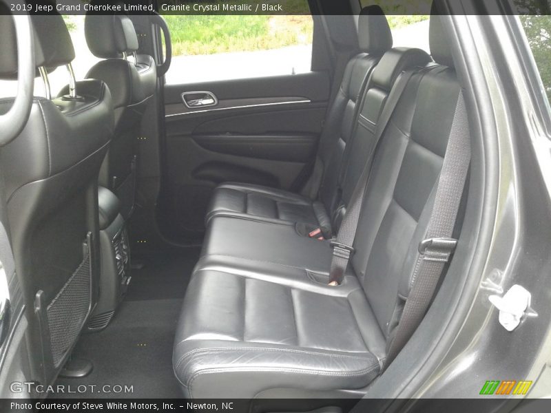 Granite Crystal Metallic / Black 2019 Jeep Grand Cherokee Limited