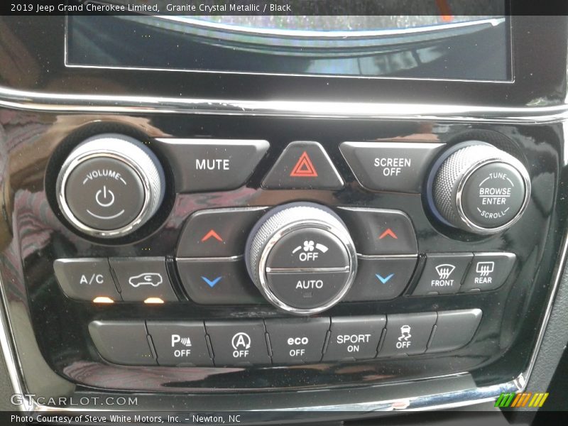 Granite Crystal Metallic / Black 2019 Jeep Grand Cherokee Limited