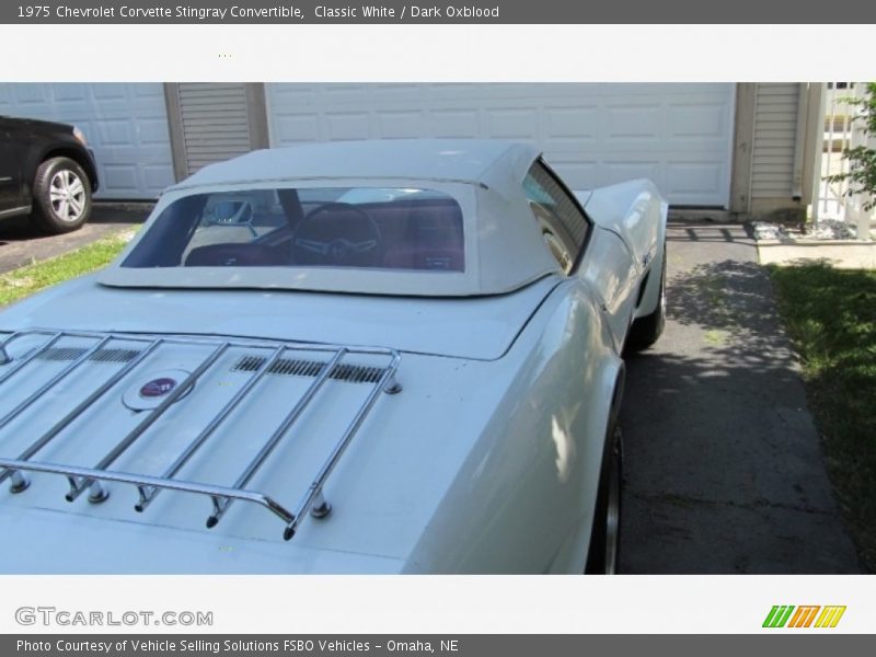 Classic White / Dark Oxblood 1975 Chevrolet Corvette Stingray Convertible