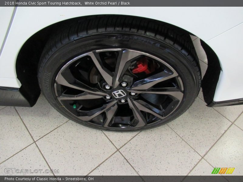 White Orchid Pearl / Black 2018 Honda Civic Sport Touring Hatchback