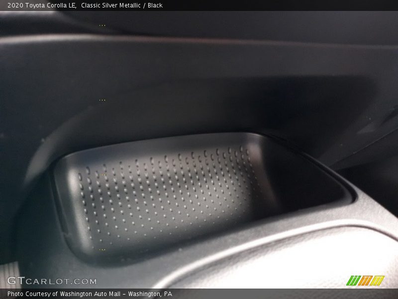 Classic Silver Metallic / Black 2020 Toyota Corolla LE
