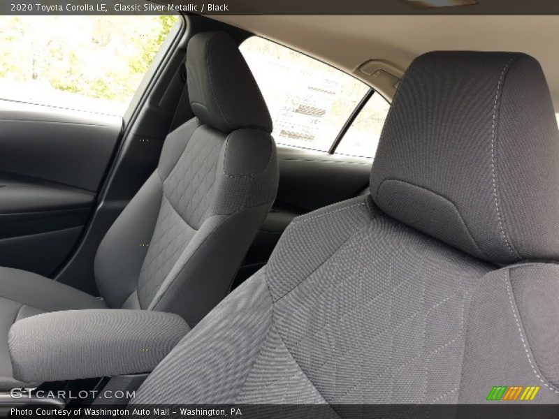 Classic Silver Metallic / Black 2020 Toyota Corolla LE