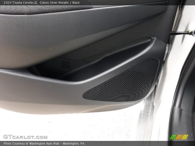 Classic Silver Metallic / Black 2020 Toyota Corolla LE