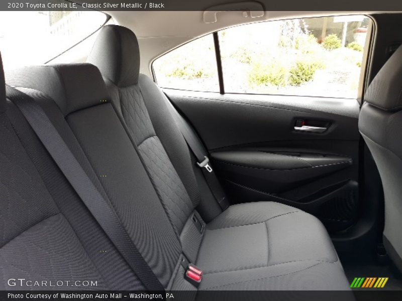 Classic Silver Metallic / Black 2020 Toyota Corolla LE