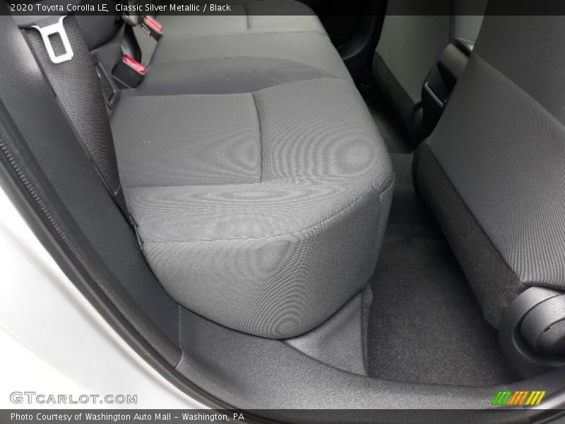 Classic Silver Metallic / Black 2020 Toyota Corolla LE
