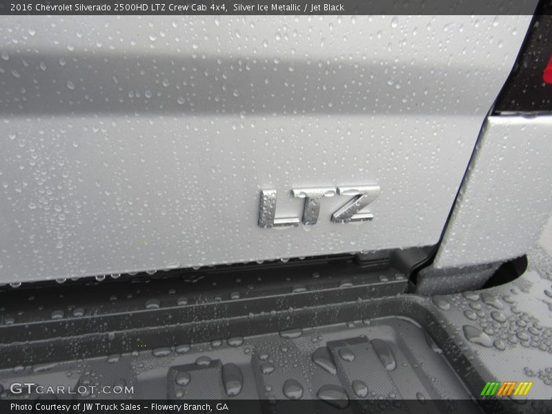  2016 Silverado 2500HD LTZ Crew Cab 4x4 Logo