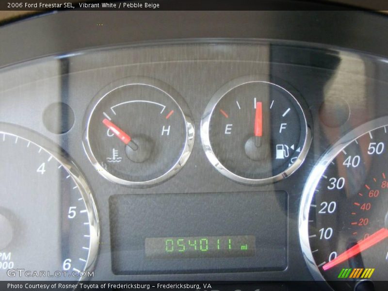 Vibrant White / Pebble Beige 2006 Ford Freestar SEL