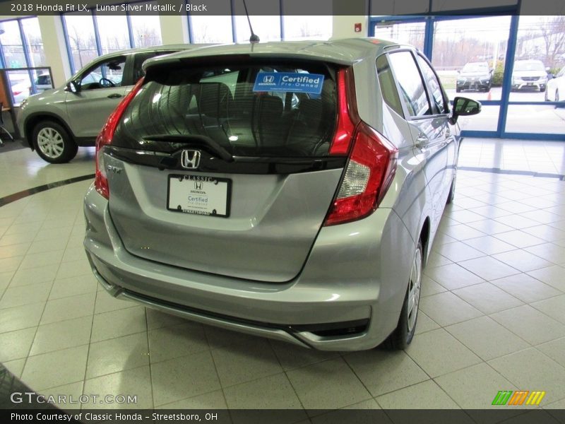 Lunar Silver Metallic / Black 2018 Honda Fit LX