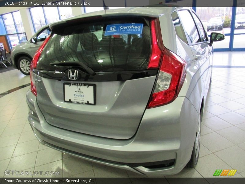 Lunar Silver Metallic / Black 2018 Honda Fit LX