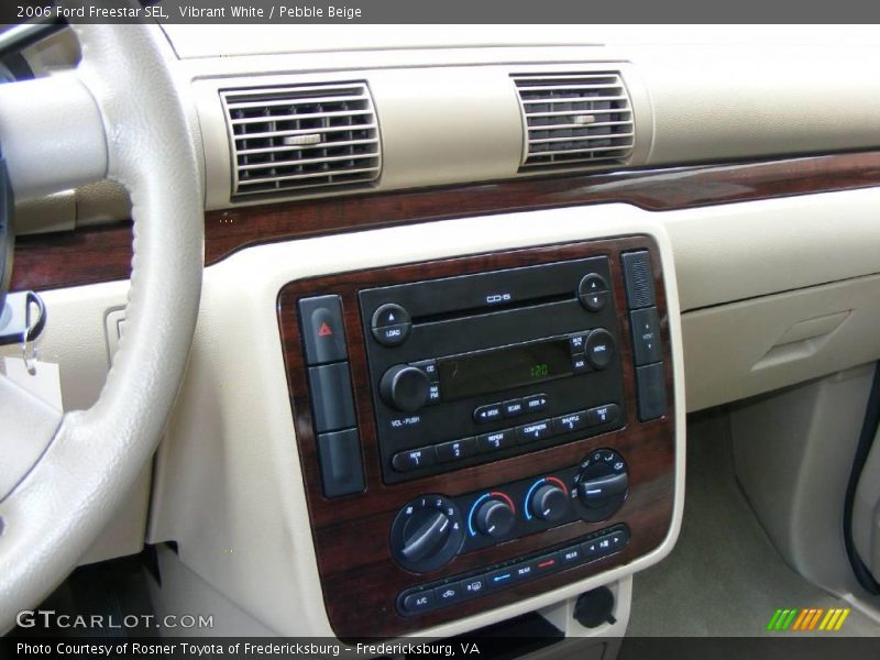 Vibrant White / Pebble Beige 2006 Ford Freestar SEL