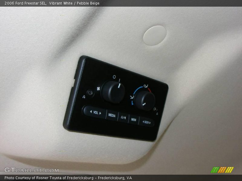 Vibrant White / Pebble Beige 2006 Ford Freestar SEL