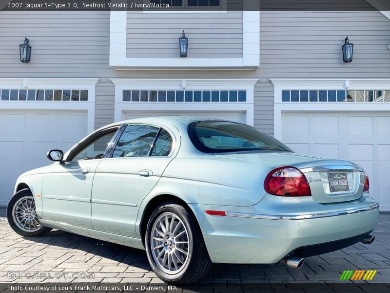 Seafrost Metallic / Ivory/Mocha 2007 Jaguar S-Type 3.0