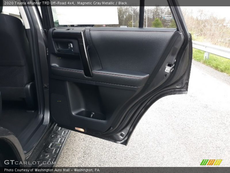Magnetic Gray Metallic / Black 2020 Toyota 4Runner TRD Off-Road 4x4