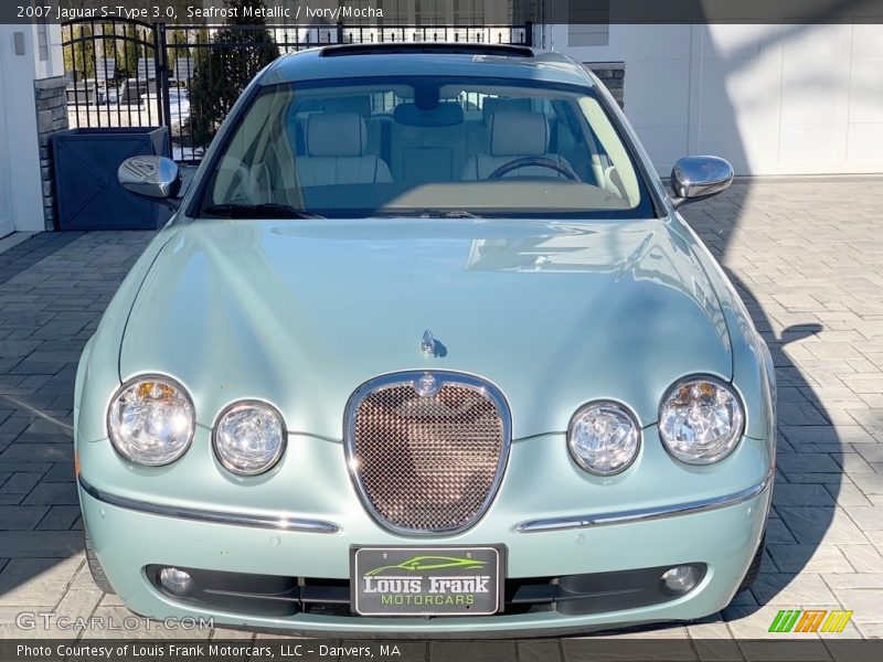 Seafrost Metallic / Ivory/Mocha 2007 Jaguar S-Type 3.0