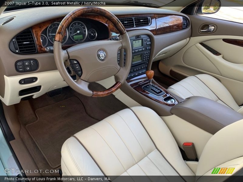 Seafrost Metallic / Ivory/Mocha 2007 Jaguar S-Type 3.0