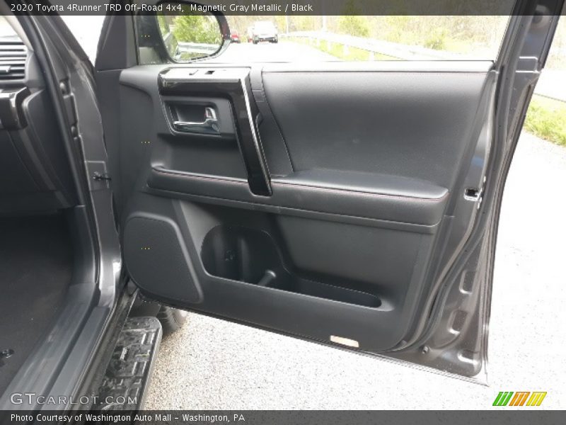 Magnetic Gray Metallic / Black 2020 Toyota 4Runner TRD Off-Road 4x4