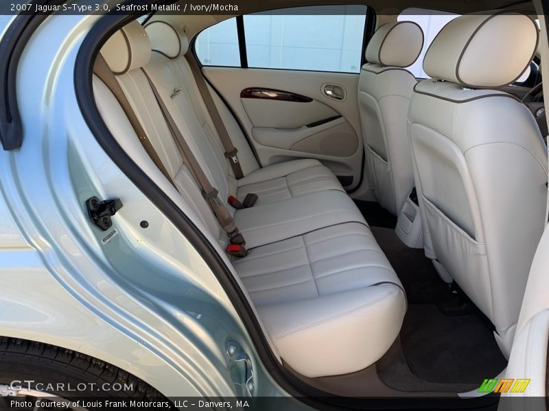 Seafrost Metallic / Ivory/Mocha 2007 Jaguar S-Type 3.0