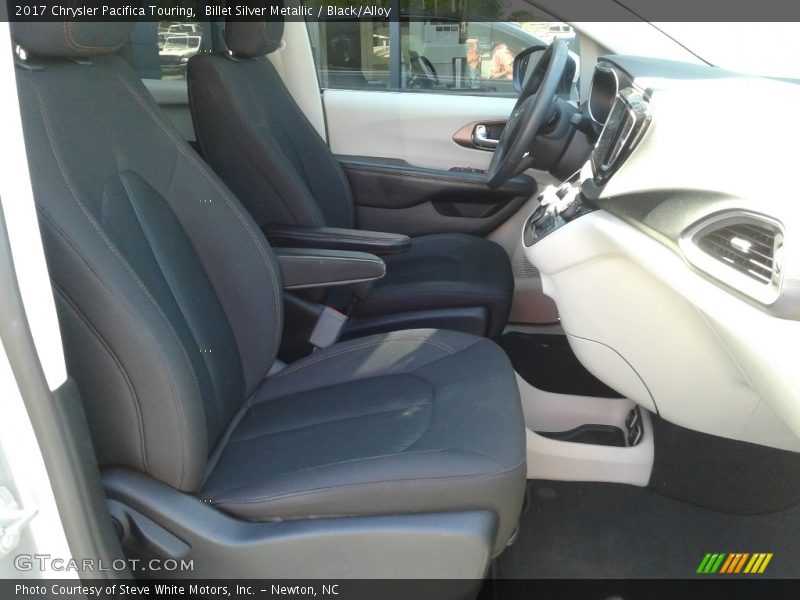 Billet Silver Metallic / Black/Alloy 2017 Chrysler Pacifica Touring