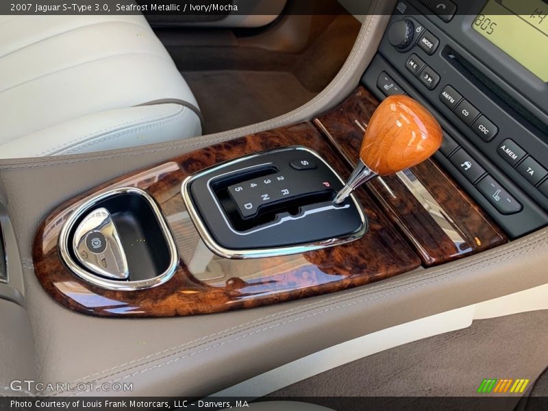 Seafrost Metallic / Ivory/Mocha 2007 Jaguar S-Type 3.0