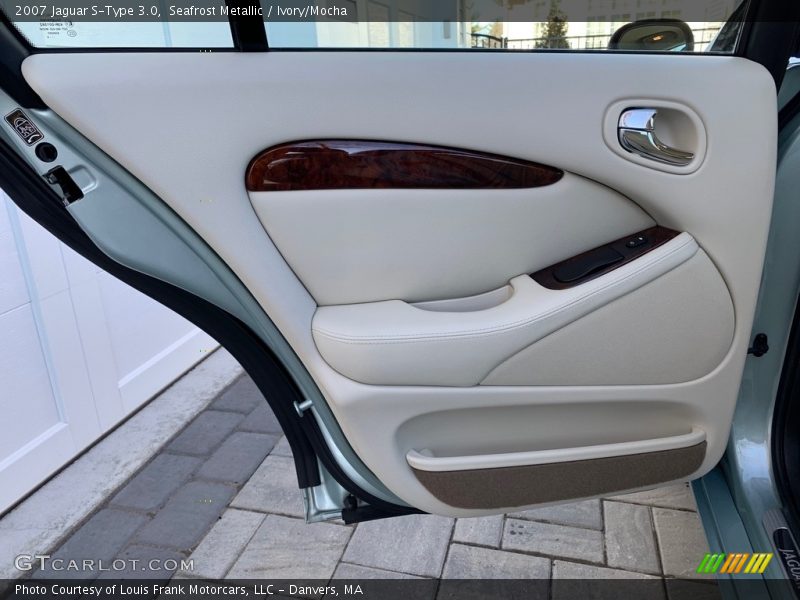 Seafrost Metallic / Ivory/Mocha 2007 Jaguar S-Type 3.0