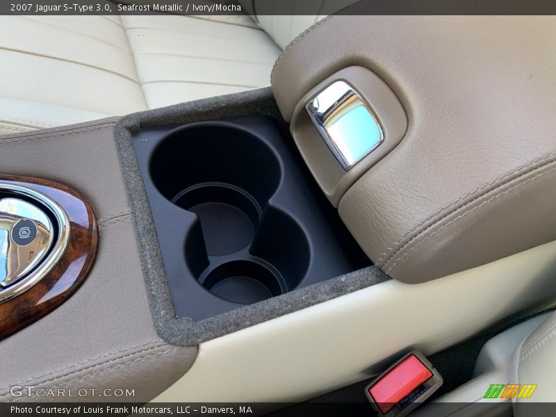 Seafrost Metallic / Ivory/Mocha 2007 Jaguar S-Type 3.0