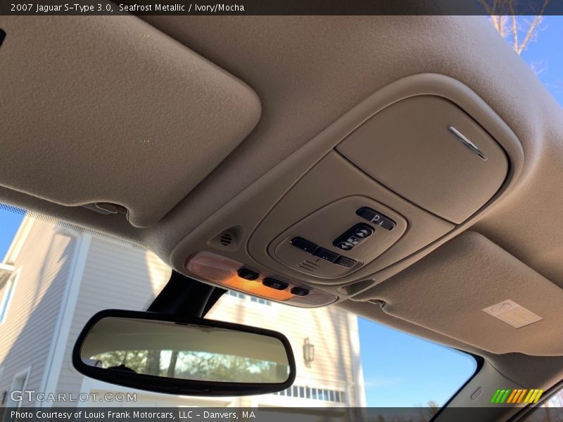 Seafrost Metallic / Ivory/Mocha 2007 Jaguar S-Type 3.0