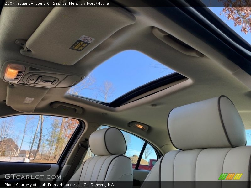 Seafrost Metallic / Ivory/Mocha 2007 Jaguar S-Type 3.0