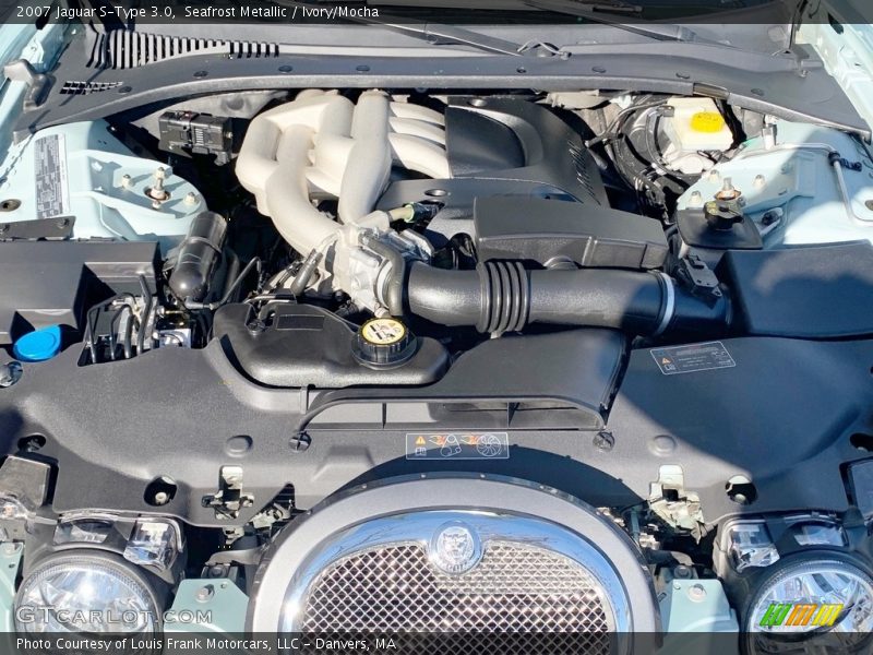 Seafrost Metallic / Ivory/Mocha 2007 Jaguar S-Type 3.0