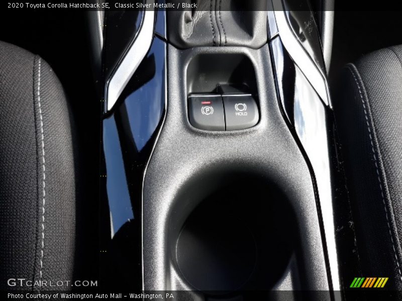 Classic Silver Metallic / Black 2020 Toyota Corolla Hatchback SE