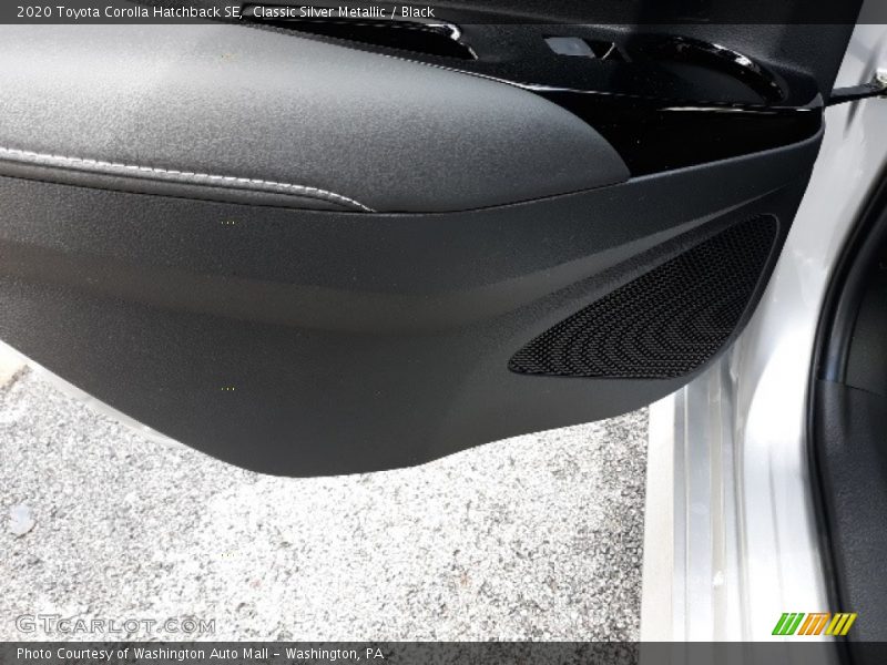 Classic Silver Metallic / Black 2020 Toyota Corolla Hatchback SE