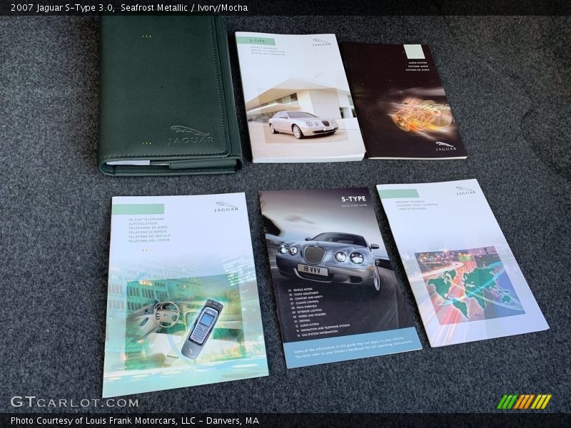 Seafrost Metallic / Ivory/Mocha 2007 Jaguar S-Type 3.0