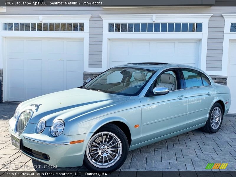 Seafrost Metallic / Ivory/Mocha 2007 Jaguar S-Type 3.0