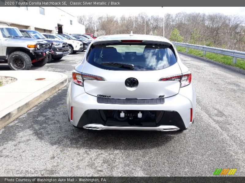 Classic Silver Metallic / Black 2020 Toyota Corolla Hatchback SE