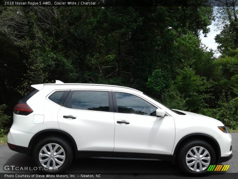  2018 Rogue S AWD Glacier White